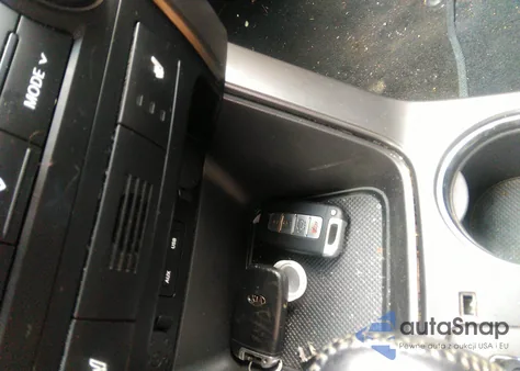 2013 Kia Sorento Sx z USA, uszkodzony, nr VIN 5XYKW4A26DG410087